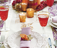 Leaf and berry napkin rings