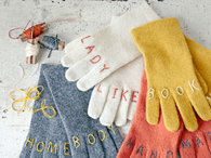 Witty Gloves