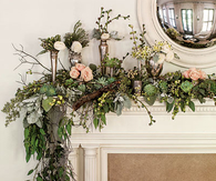 Mantel winter blooms