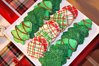 Red and green Christmas cookies