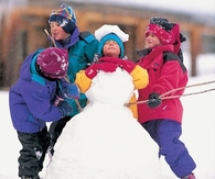 Headless snowman