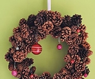 Ornaments wreath