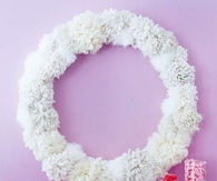 Frosty pom pom wreath