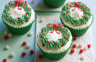 Christmas wreath cupcakes