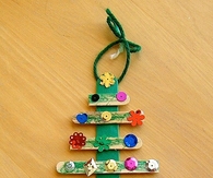 Popsicle stick christmas tree