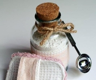 Spa scrubbie and tropical bath tea soak