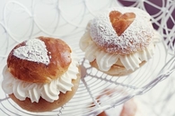 Cream puffs