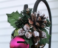 Pinecone jingle bells
