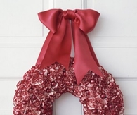 Holiday carnation wreath