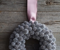 Sweetgum fruit wreath