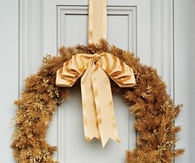 Gold wreath