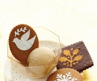 Stenciled chocolate cookies
