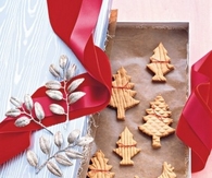 Spiced cardamom cookies