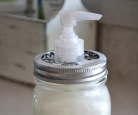 Mason jar soap pump