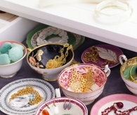 Stylish jewelry storage