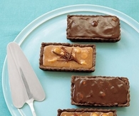 Chocolate macadamia tartlets