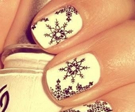 White snowflake nail art