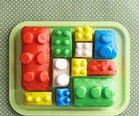 Building blocks cake