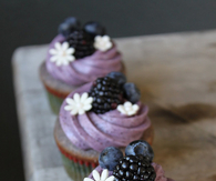 Blackberry cupcakes