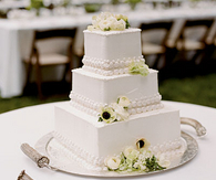 Square wedding cake