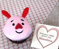 Piglets valentine cupcakes