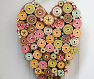 Heart spools valentine plaque