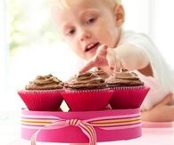 Decorated dessert pedestal