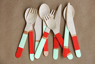 Color wooden cutlery