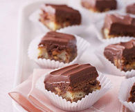 Cheesecake brownies