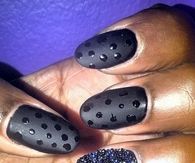 Polka dot nails
