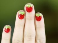 Strawberry shortcake nails