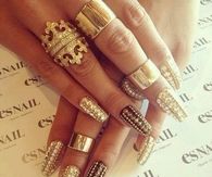 Gold jeweled nails