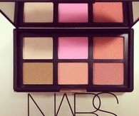 Nars makeup kit