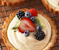 Fresh fruit and cream tarts