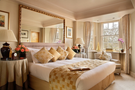 Crisp clean bedroom 