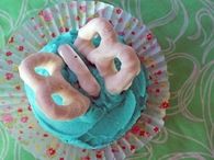 White chocolate butterfly cupcake