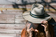 Cigarette girl