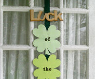 Four leaf clover door hanging