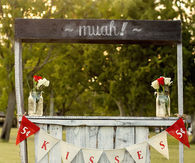 Kissing booth
