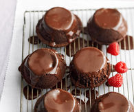 Dark chocolate raspberry cakes