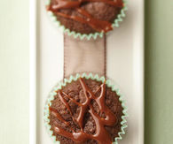 Chocolate caramel cupcake bites