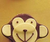 Monkey cupcake