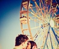 Amusement park kiss