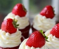 Strawberry red velvet cupcakes