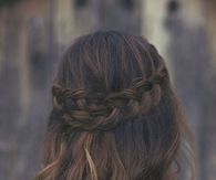Braids and waves