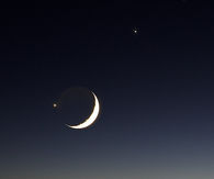 Moon glimmer
