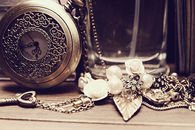 Vintage jewelry pieces