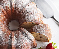Banana nut pound cake