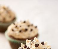 Cookie dough cupcakes