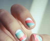 Pastel striped nails